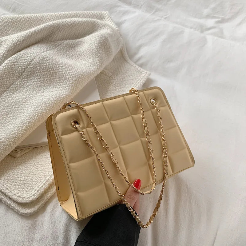 2025 Lychee Pattern Large Shoulder Handbag
