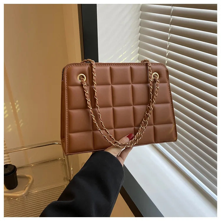 2025 Lychee Pattern Large Shoulder Handbag
