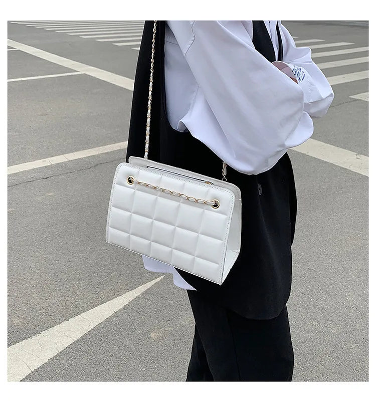 2025 Lychee Pattern Large Shoulder Handbag